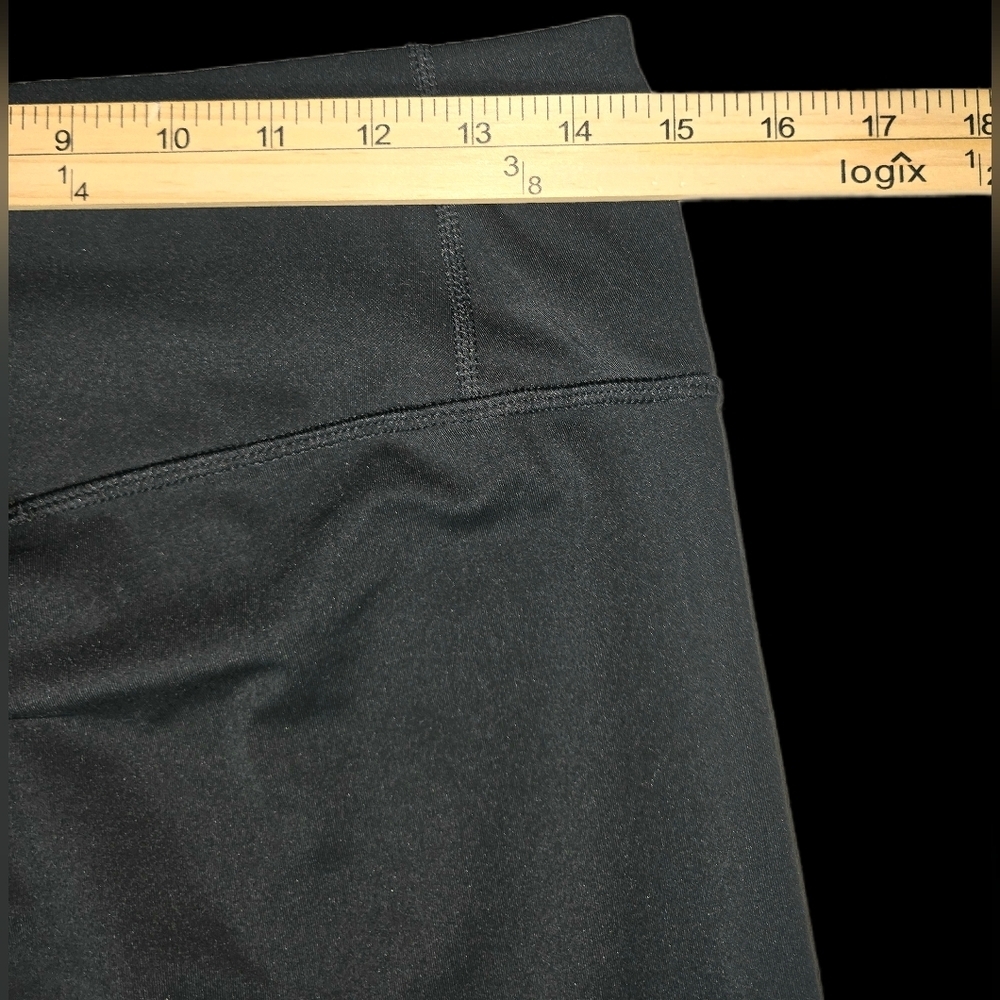 Nike Dri-FIT Women’s Activewear Bundle Pants & Capri Leggings Size - Picture 5 of 15